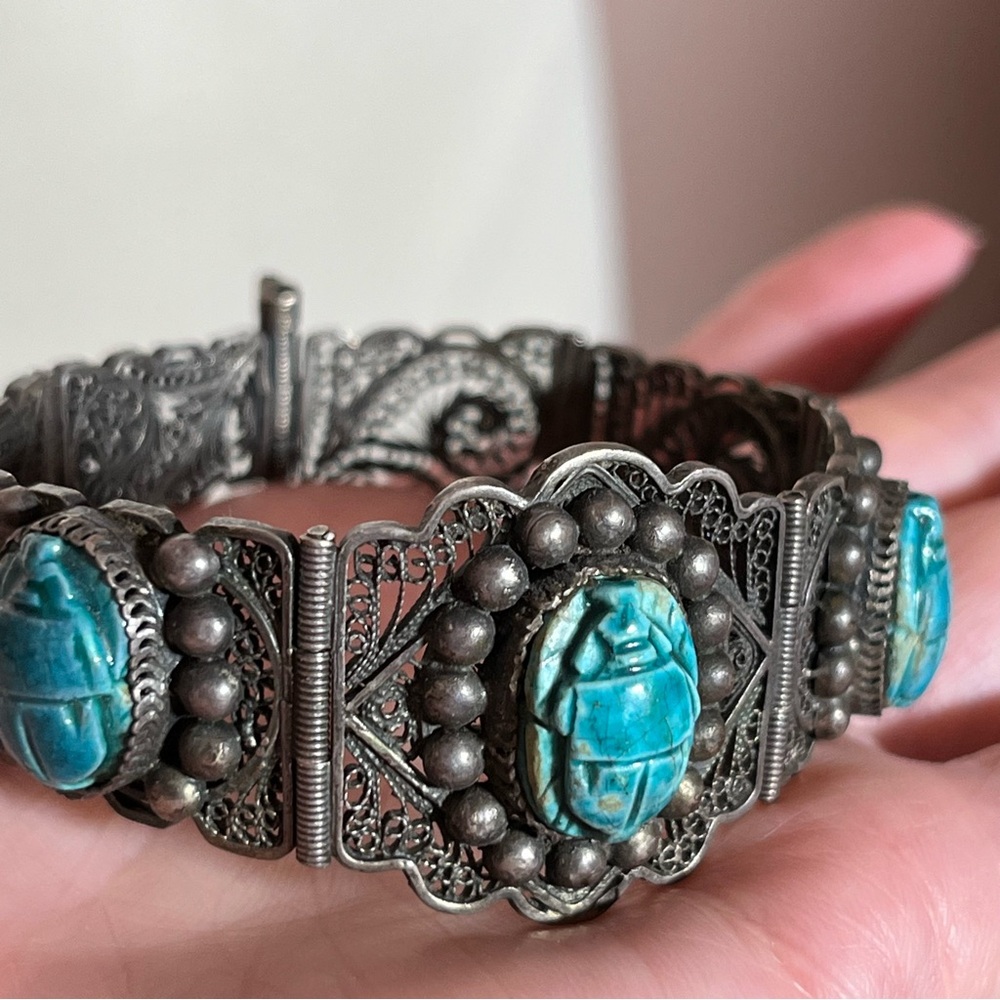 Antique Art Deco Sterling Silver Egyptian turquoise Scarab Beetle wide Bracelet - Picture 14 of 17